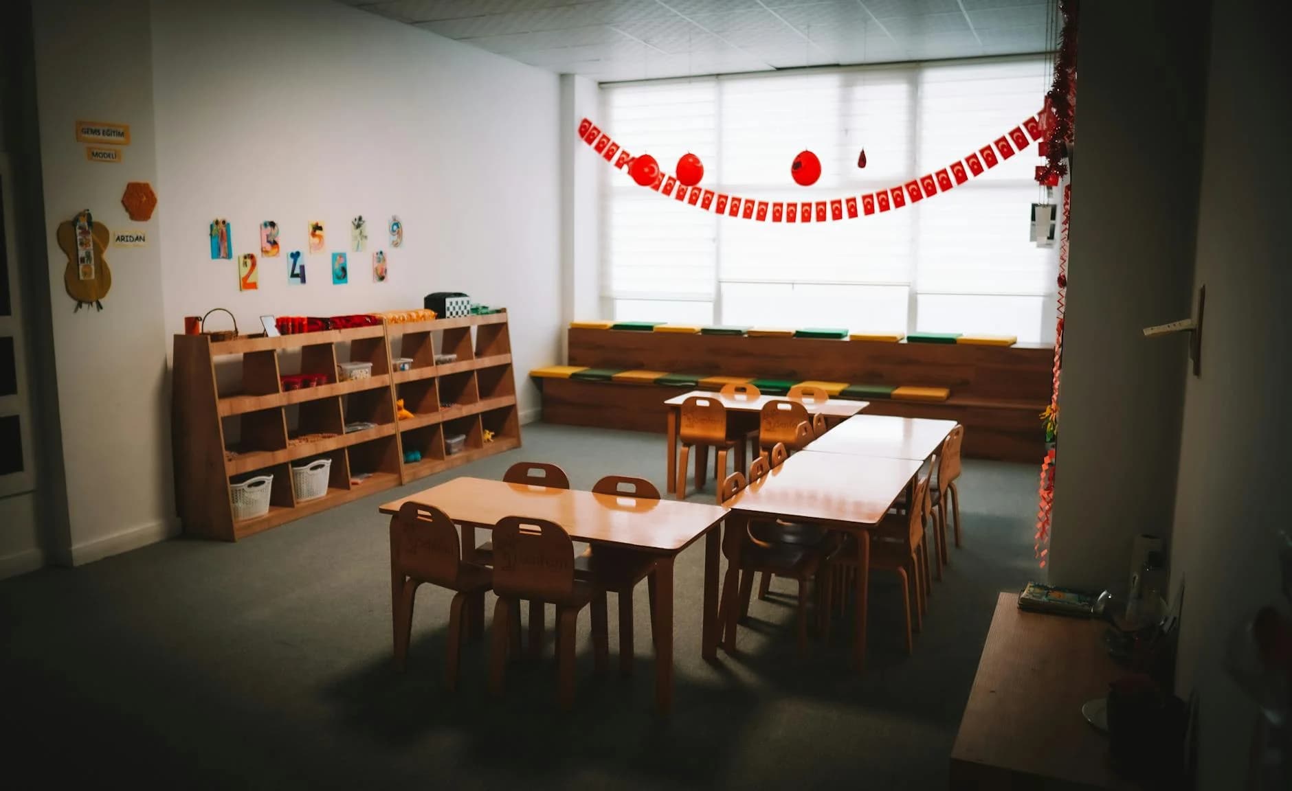Education system in New Zealand — schools, curriculum, and childcare for settler families