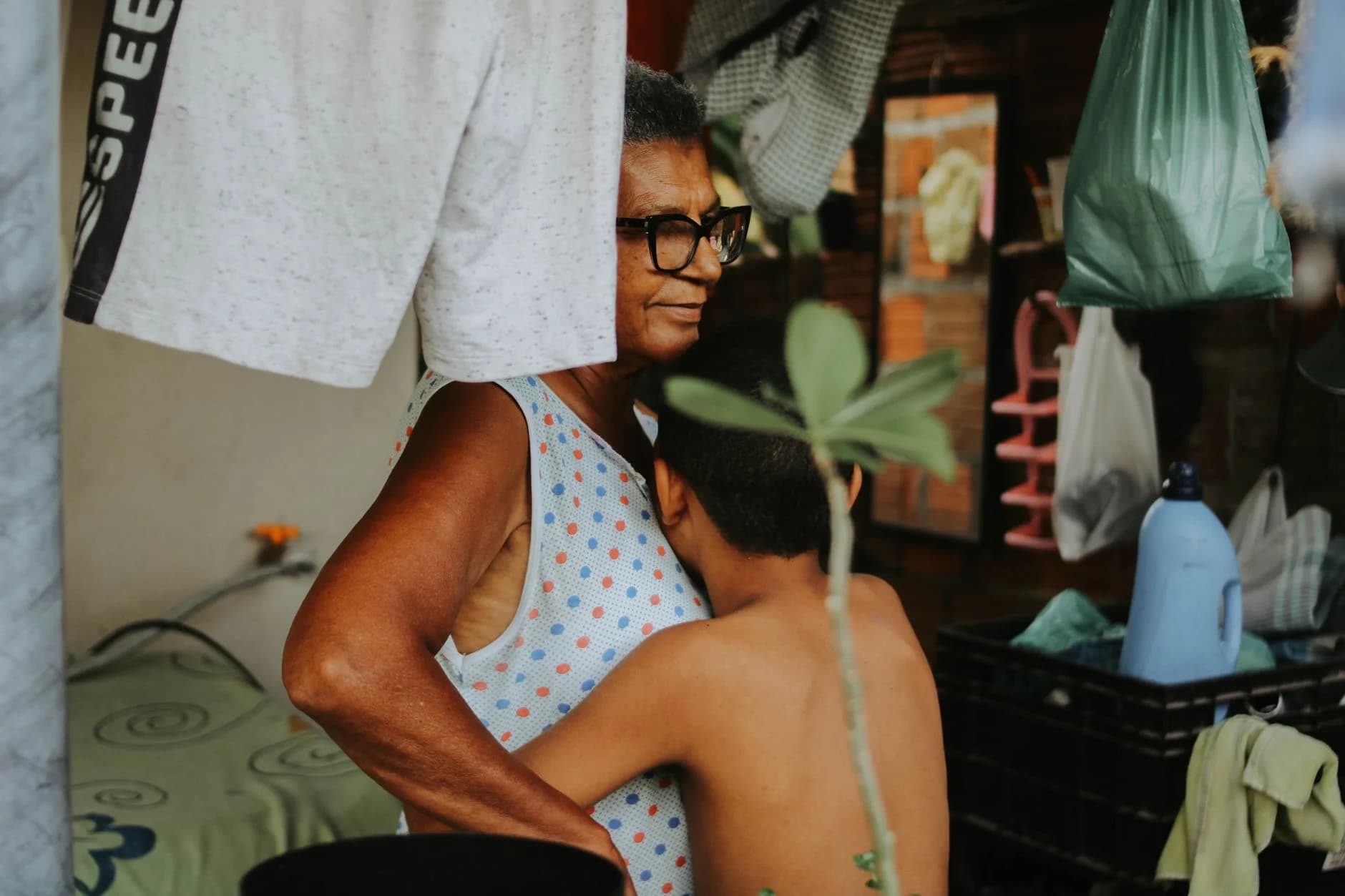 Intergenerational family planning across borders with parents and elder care in view