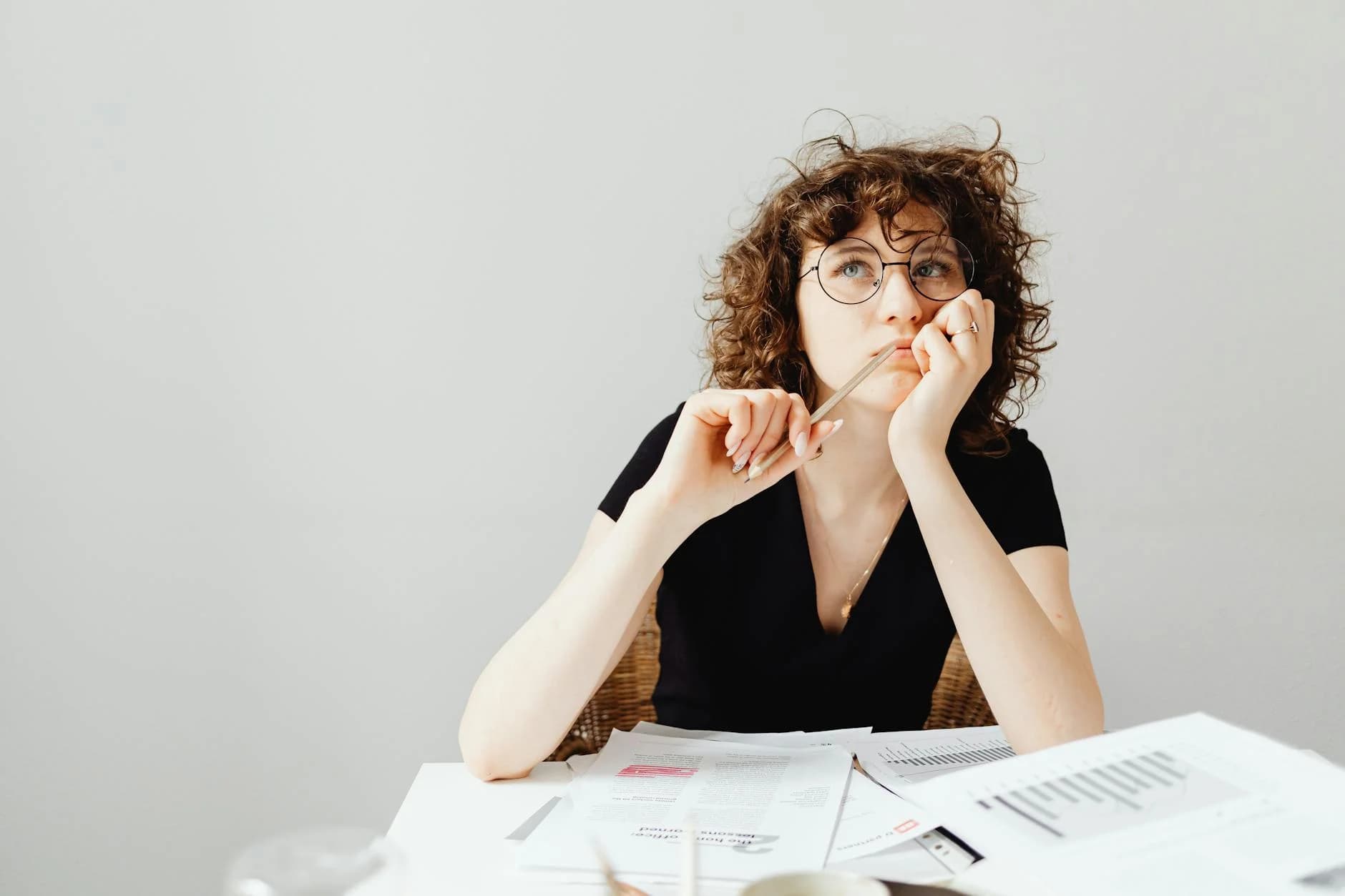 Amber list occupations — roles under conditional review and what applicants should watch