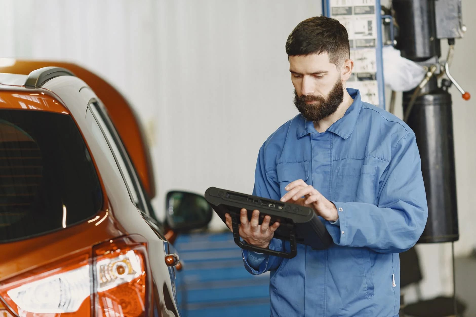 Pakistan-trained automotive technician reviewing diagnostics evidence and New Zealand transport pathway planning