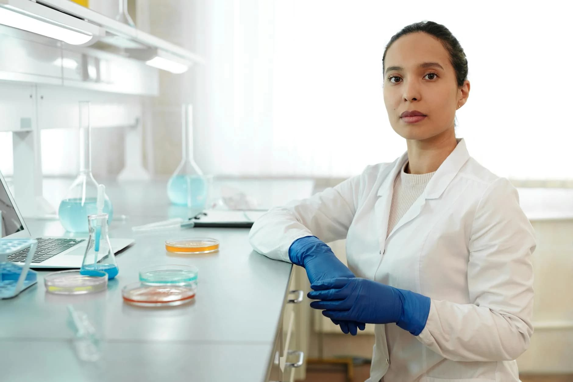 Science professional pathways to New Zealand — research institutions and skilled routes